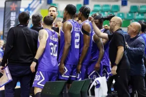 Ανορθωσιάτικη κυριαρχία και πρόκριση στον τελικό (Φωτος)