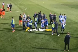 (Βίντεο kerkida) Ζεστό... χειροκρότημα