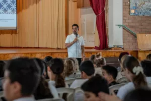 Ο Γιώργος Αχιλλέως, διδάσκει το «Ευ Αγωνίζεσθαι»