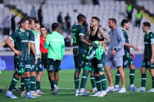 (Βίντεο Kerkida) Χειροκρότημα... και ανανέωση ραντεβού για κύπελλο!