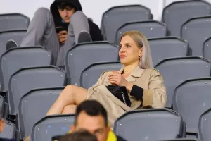 ΦΩΤΟΣ από τις κερκίδες