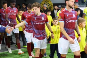 Τρίτωσε το καλό για την ΑΕΛ με ωραία μπάλα και…ξεγνοιάζει (φώτος)