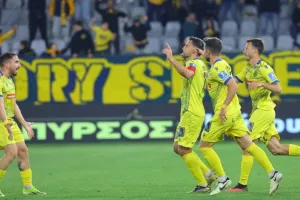 Τρίτωσε το καλό για την ΑΕΛ με ωραία μπάλα και…ξεγνοιάζει (φώτος)