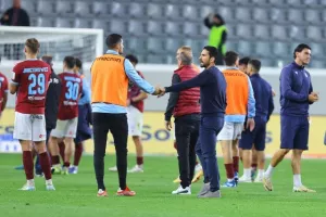 Τρίτωσε το καλό για την ΑΕΛ με ωραία μπάλα και…ξεγνοιάζει (φώτος)
