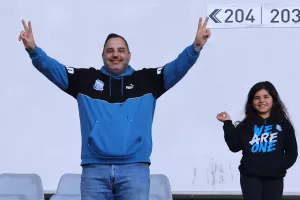 Απολλωνίστες και ΑΕΚτζήδες (φώτος)