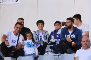 Απολλωνίστες και ΑΕΚτζήδες (φώτος)