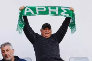 Ο κόσμος στο Άρης-ΑΕΚ (ΦΩΤΟΡΕΠΟΡΤΑΖ)