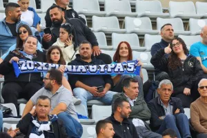 (Φώτος) Ο κόσμος στο "Στέλιος Κυριακίδης"
