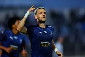 Γκολ Νο16!