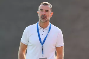 Απαραίτητα… στοιχεία