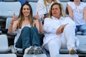 Η Πάφος χαϊδεύει το πρώτο της πρωτάθλημα, με…δίμπαλο Κορέια! (φώτος)
