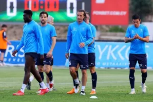 Η Πάφος χαϊδεύει το πρώτο της πρωτάθλημα, με…δίμπαλο Κορέια! (φώτος)
