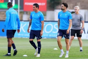 Η Πάφος χαϊδεύει το πρώτο της πρωτάθλημα, με…δίμπαλο Κορέια! (φώτος)