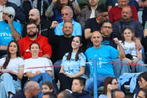 (Φώτος) Ο κόσμος στο "Στέλιος Κυριακίδης"