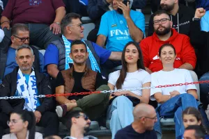 (Φώτος) Ο κόσμος στο "Στέλιος Κυριακίδης"