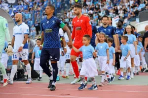 Η Πάφος χαϊδεύει το πρώτο της πρωτάθλημα, με…δίμπαλο Κορέια! (φώτος)
