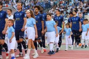 Η Πάφος χαϊδεύει το πρώτο της πρωτάθλημα, με…δίμπαλο Κορέια! (φώτος)