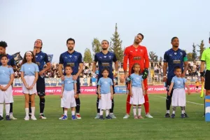 Η Πάφος χαϊδεύει το πρώτο της πρωτάθλημα, με…δίμπαλο Κορέια! (φώτος)