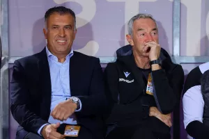 Γιάννης Αναστασίου;
