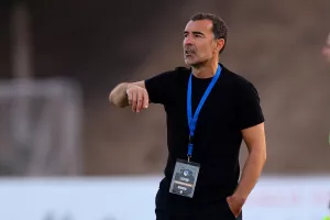 Απόφαση Καρσέδο για "2"- Χάνουν Ομόνοια