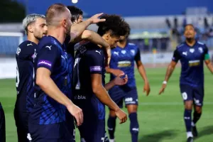 Η Πάφος χαϊδεύει το πρώτο της πρωτάθλημα, με…δίμπαλο Κορέια! (φώτος)