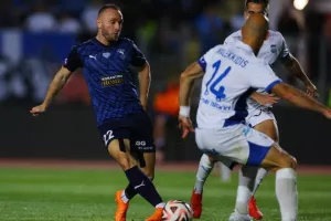 Η Πάφος χαϊδεύει το πρώτο της πρωτάθλημα, με…δίμπαλο Κορέια! (φώτος)