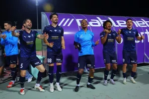 Η Πάφος χαϊδεύει το πρώτο της πρωτάθλημα, με…δίμπαλο Κορέια! (φώτος)