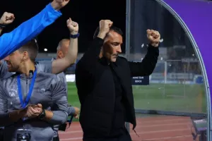 Η Πάφος χαϊδεύει το πρώτο της πρωτάθλημα, με…δίμπαλο Κορέια! (φώτος)