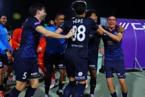 Η Πάφος χαϊδεύει το πρώτο της πρωτάθλημα, με…δίμπαλο Κορέια! (φώτος)