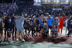 Η Πάφος χαϊδεύει το πρώτο της πρωτάθλημα, με…δίμπαλο Κορέια! (φώτος)