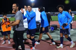 Η Πάφος χαϊδεύει το πρώτο της πρωτάθλημα, με…δίμπαλο Κορέια! (φώτος)