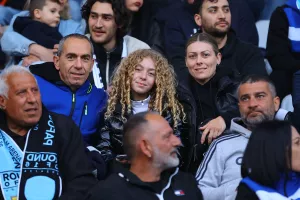 (Φώτος) Ο κόσμος στο "Αλφαμέγα"
