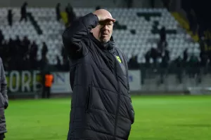 Θέλει να... κλειδώσει την 3η θέση