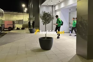Βγήκαν απ' τα αποδυτήρια οι παίκτες της Ομόνοιας (Φώτος/Βίντεο)