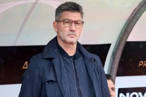 Ο Ουζουνίδης ανανεώνει τον "Φέτφα"!