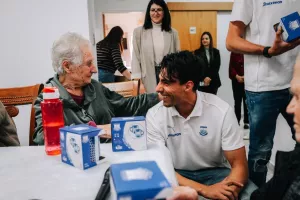Επίσκεψη στο Αλεξάνδρειο Μέλαθρο γηροκομείο (Φώτος)