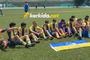 ΑΠΟΕΛ Κ16/ Μετά τον τίτλο: "Για σένα έχω χάσει το μυαλό"! (Βίντεο Kerkida)