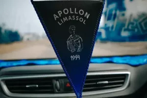 On the way... με το λάβαρο!