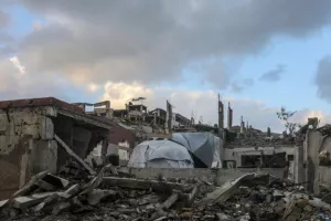 Τουλάχιστον 26 άνθρωποι σκοτώθηκαν σε ισραηλινό βομβαρδισμό σε κατοικία στην Γάζα