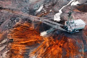 Η Ουκρανία έτοιμη να υπογράψει συμφωνία με τις ΗΠΑ για τα ορυκτά