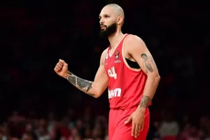 Πρώτος και καλύτερος στην κανονική περίοδο της EuroLeague με πεντάδα-φωτιά