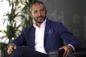 Συγκλονίζει ο Τζαμπρότα: “Οι γιατροί με ρωτούν πώς μπορώ και περπατώ”