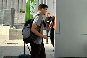 (ΦΩΤΟΣ kerkida) Η άφιξη της ΑΕΚ