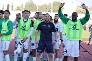 (ΒΙΝΤΕΟ Kerkida/Φώτος) "Είσαι μαστούρα Ολυμπιακέ"