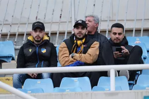 ΕΙΚΟΝΕΣ από τις κερκίδες στο ΓΣΠ