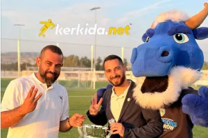 Γιάννης, Νεόφυτος και... μασκότ!