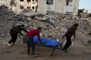 Γάζα: Τουλάχιστον 30 νεκροί από τις ισραηλινές επιθέσεις