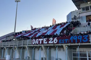 Ξανά... εντυπωσιακή ατμόσφαιρα οι Παραλιμνίτες!