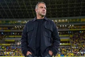 Φλικ: «Είμαι περήφανος για ό,τι έχει κάνει η ομάδα μου τους τελευταίους μήνες»