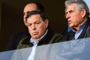 «Λουτσέσκου σταμάτα να παίζεις μπιλιάρδο στο κεφάλι μας»